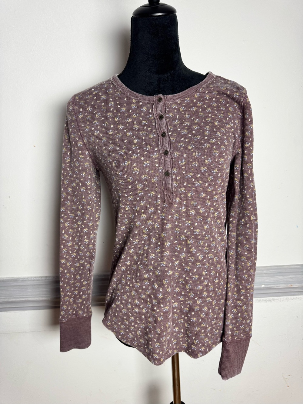 Lucky Brand Dusty Mauve Floral Henley Long Sleeve Top